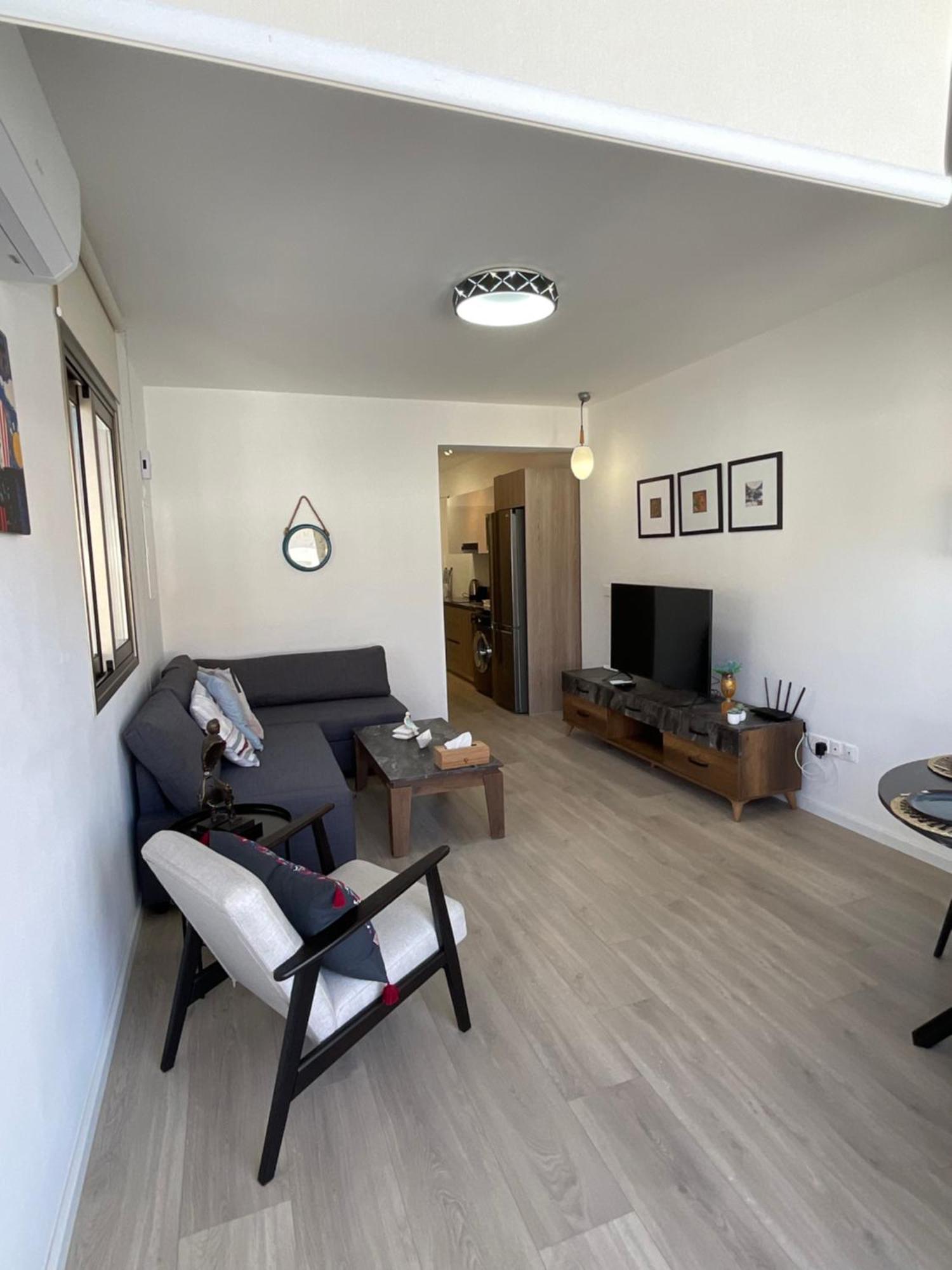 Ferienwohnung Le Voyageur Larnaka Exterior foto