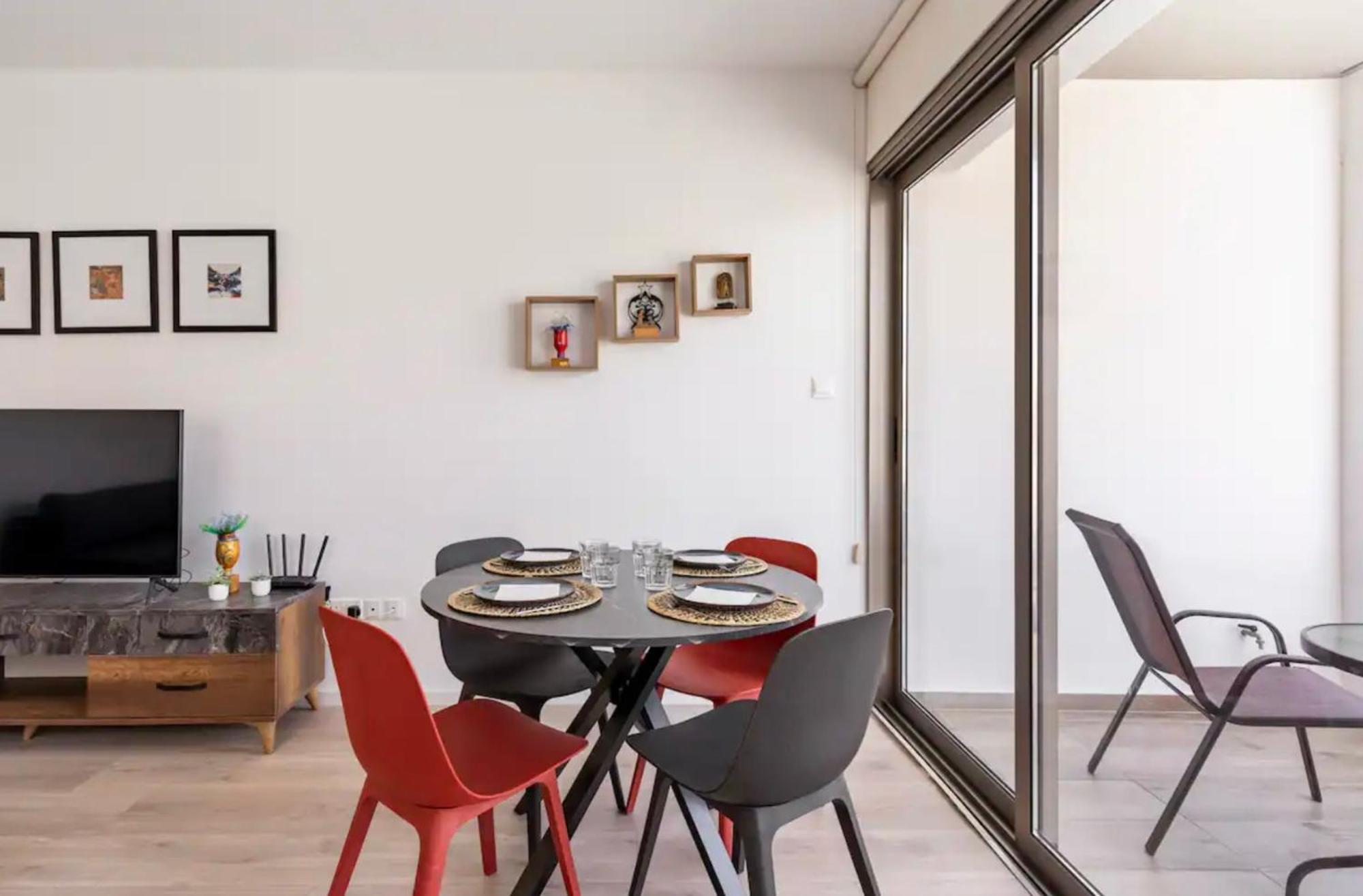 Ferienwohnung Le Voyageur Larnaka Exterior foto